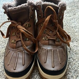 Weatherproof Men’s size 10 brown boots